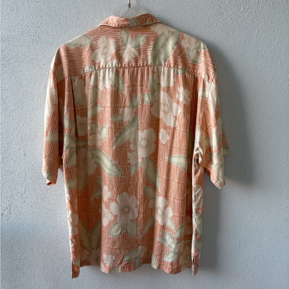 Tommy Bahama Men Size L Silk Short Sleeve Shirt Tropical Beach Cruise Peach Soft - Picture 3 of 10